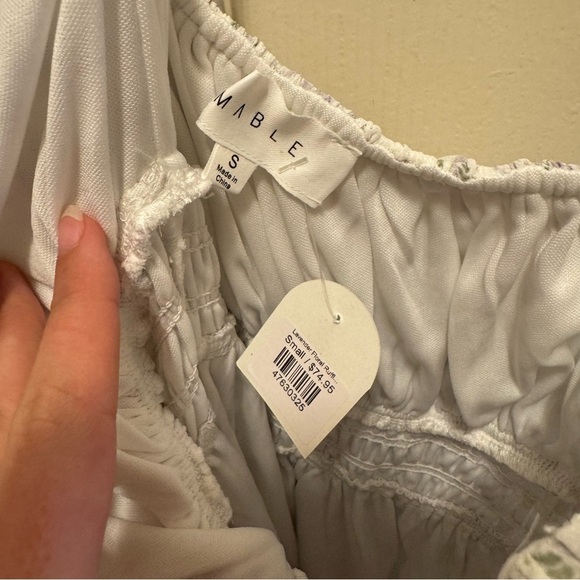 NWT Floral off the shoulder maxi dress - Picture 4 of 6